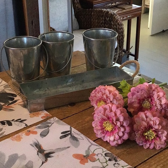 Flowers in metal buckets in tray - Picture 5 of 7